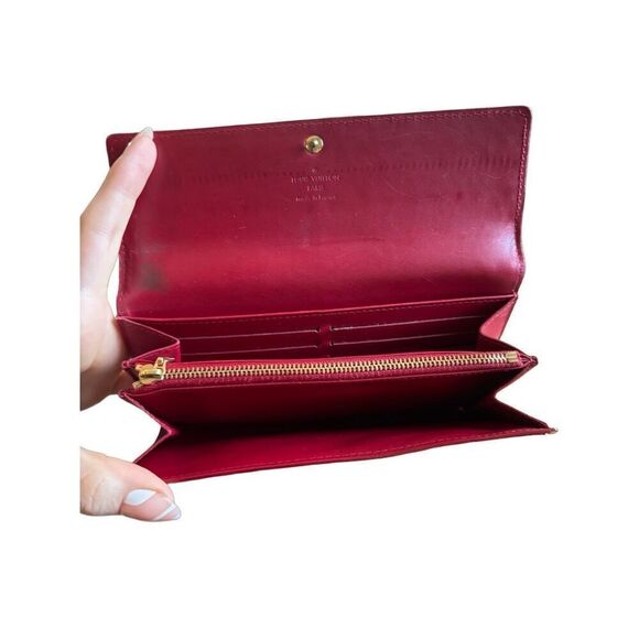 Louis Vuitton Wallet Women’s Red Vernis Complete Set | Louis Vuitton Sarah Auth - Picture 5 of 13